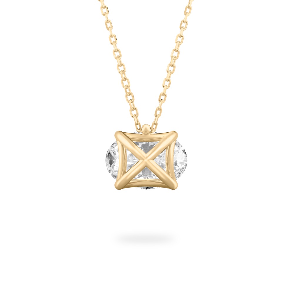 Taraang - Oval Diamond Pendant